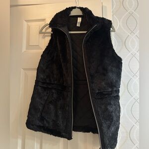 Women's Black Reversible Faux Fur Vest